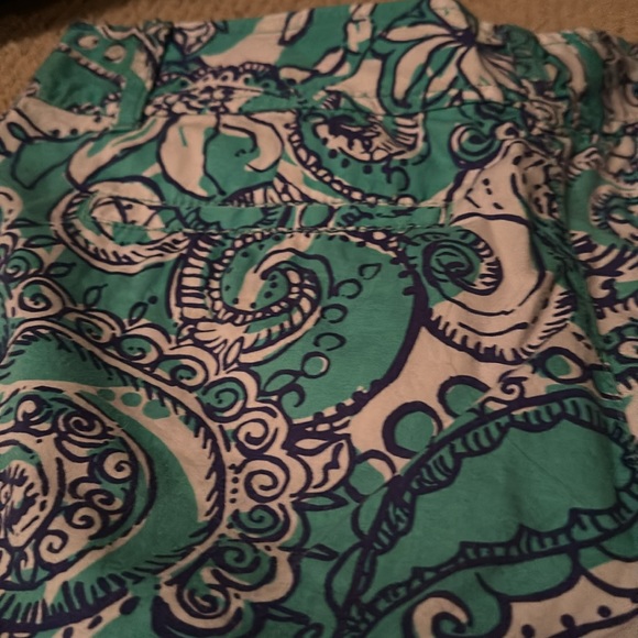 Vineyard vines shorts - Picture 3 of 3